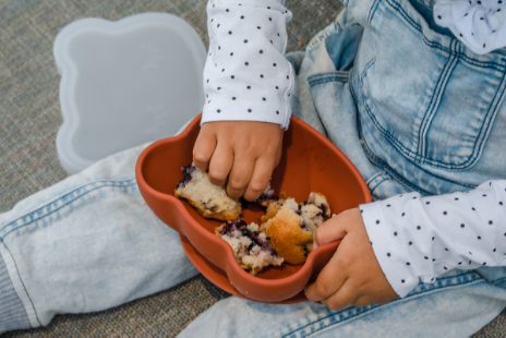 silikoniniai indai vaikams, indai vaikams, prilimpantys indai vaikams, vaikiški indai, prilimpanti lėkštė, kudikių indai, dubenėlis, silikoninė prilimpanti lėkštė